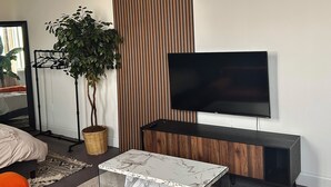 Interior - Detroit Studio Loft Cozc Private Entry (Detroit)