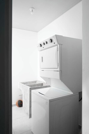 Interior - Casa ValentinaIn San Miguel, SV (San Miguel)