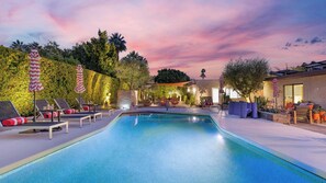 Interior - Design-forward Palm Springs Home w/ Saltwater Pool, Lush Yard & Multiple Outdoor Dining Areas Casa Papagayo by Avantstay (Palm Springs)