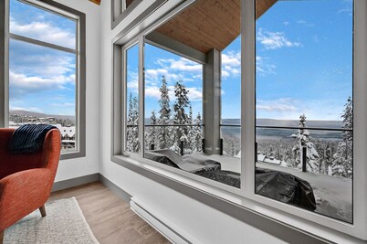 Western Star Chalet- Ski-in/out & Amazing Mtn View