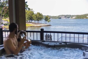Utendørs boblebad