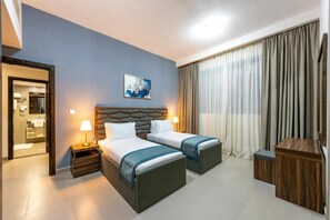 Fer et planche à repasser, Wi-Fi gratuit, draps fournis