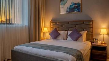 Iron/ironing board, free WiFi, bed sheets, wheelchair access