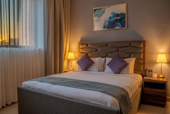 Iron/ironing board, free WiFi, bed sheets, wheelchair access