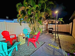 Terrace/patio - Breeze Retreat: Near TPA, Beaches & City Access. (Tampa)