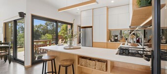 Tranquility Base - 1 Bedroom Unit - Beachside