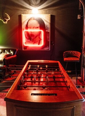 Spielezimmer