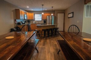 Dining - Silver Spring Lodge by PMR, 8BR Lake View, Hot Tub, Game Room, Fire Pit (Lake Harmony)