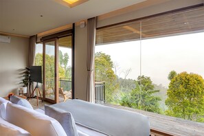 One Bedroom Luxury Serenity Cabin | Premium bedding, minibar, desk, free WiFi - Asahan Munduk Cabin (Munduk)