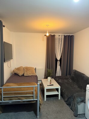 1 quarto, ferros/tábuas de passar roupa, Wi-Fi