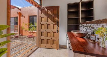 Solterra | Luxury 25m Pool, Spa and Coastal Acreage Mudjimba | 5Mins Airport