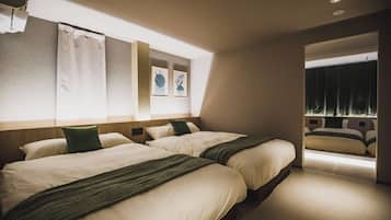 Blackout curtains, iron/ironing board, free WiFi