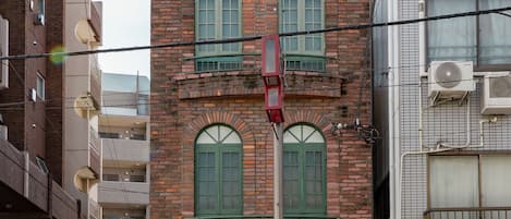 Fachada da propriedade