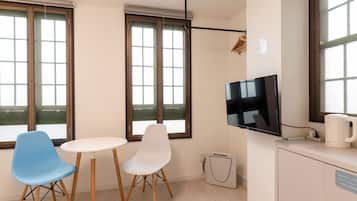 Dobbeltrom – deluxe, utsikt mot bukt | Wi-fi (inkludert)