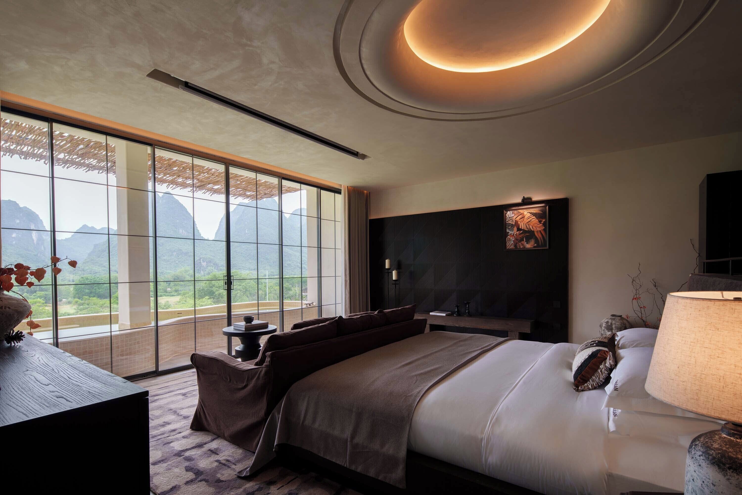 Luxury-Suite, Hügelblick | Hochwertige Bettwaren, Betten mit Memory-Foam-Matratzen