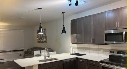 Cozy 1-bedroom Luxury condo in charming Charlotte