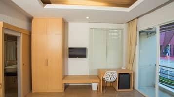 Peti besi dalam bilik, Wi-fi percuma