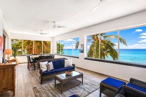 Living area - Oceanfront 3BR Condo, Pool, Direct Beach Access (Cole Bay)
