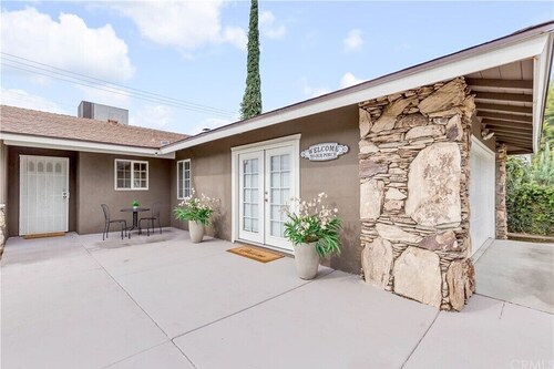 Cozy 1-bedroom in a 3 bedroom  house in serene Loma Linda, CA