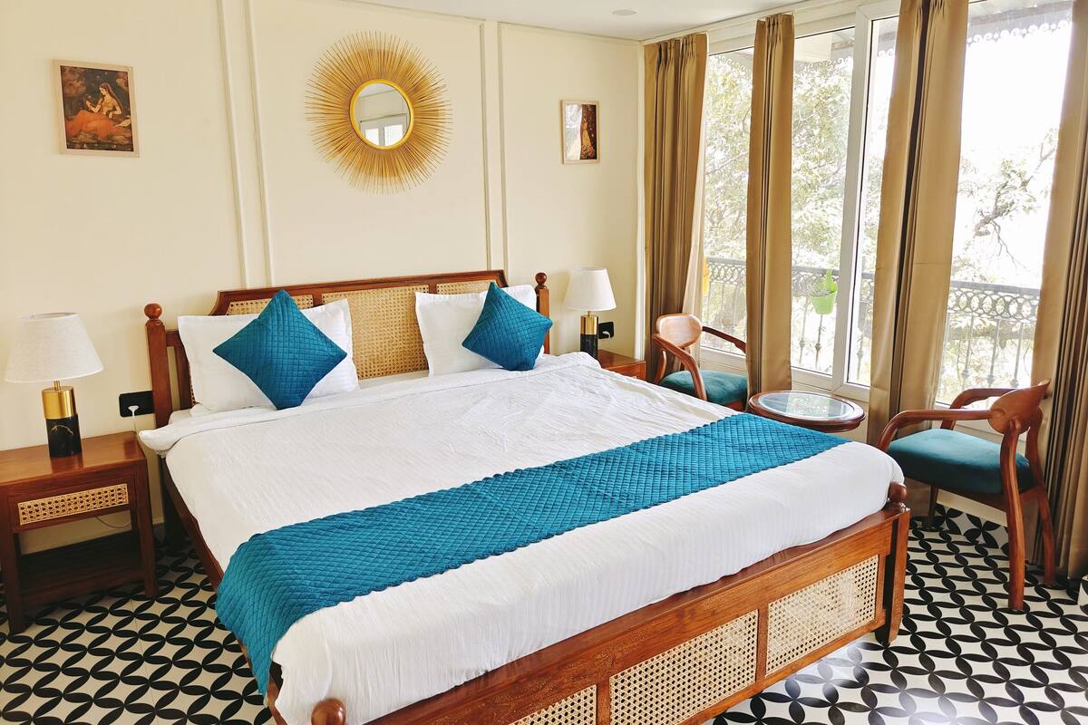 Superior Room, Balcony, Mountain View | Desk, laptop workspace, free WiFi