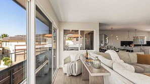House (Multiple Bedrooms) | Interior