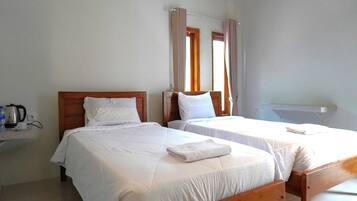 Basic Double Room | Desk, free WiFi