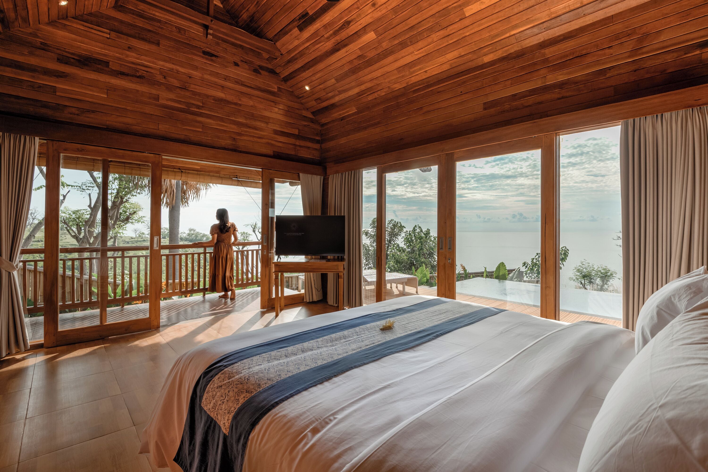 Premium Villa, Ocean View | Laptop workspace, soundproofing, free WiFi