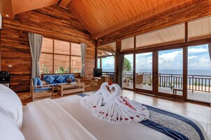 Deluxe Room, Balcony, Ocean View | Beach/ocean view