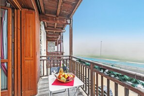 Family Apartment, Multiple Bedrooms, 2 Bathrooms (Appartamento Azzurri Di Italia) | Outdoor dining - Appartamento Azzurri Di Italia (Sestriere)