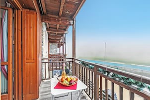 Appartement Familial, 2 chambres, 2 salles de bains (Appartamento Azzurri Di Italia) | Balcon