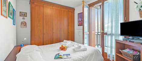 2 chambres, espace de travail pour ordinateur portable, Wi-Fi gratuit