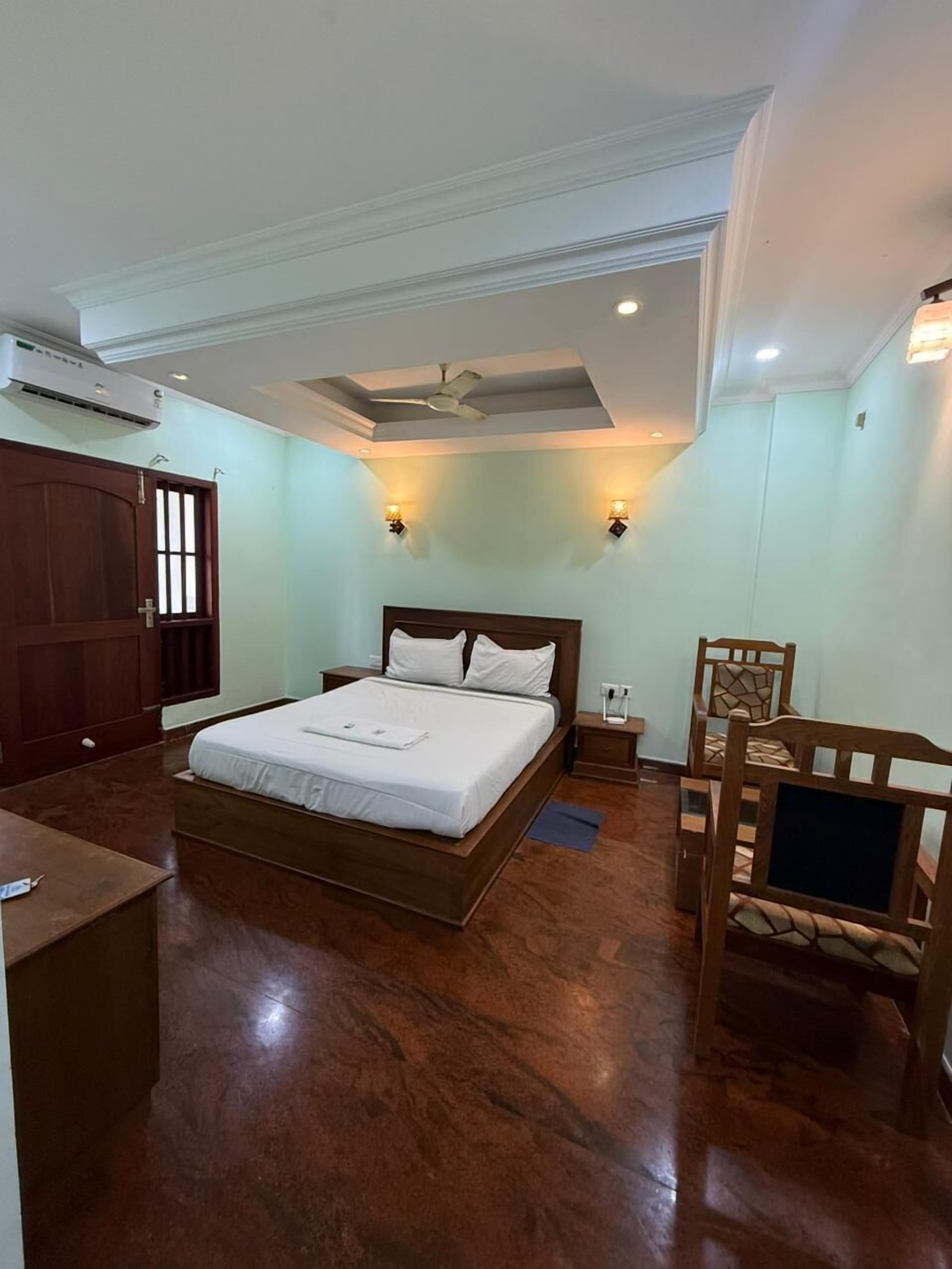 مكتب وواي فاي مجانًا