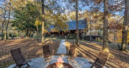 Secluded Lakeview Retreat 5 Mins to Leipers Fork
