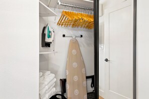 2 habitaciones, ropa de cama de alta calidad y decoración personalizada
