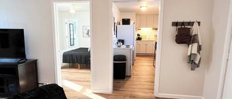 Bügeleisen/Bügelbrett, WLAN, Bettwäsche