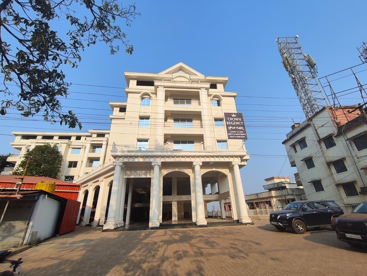 Fachada de la propiedad