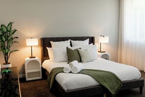 5 chambres, bureau, fer et planche à repasser, Wi-Fi gratuit