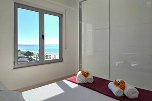 Családi apartman, 2 hálószobával, erkély, tengerre néző (Brisa Del Mar Beachfront Apartment) | Kilátás a szobából