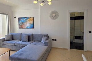 Family Apartment, Multiple Bedrooms, Sea Facing (Brisa Del Mar Beachfront Apartment) | Interior - Brisa Del Mar Beachfront Apartment 116 (Rrashbull)