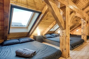 Standard Chalet, Multiple Bedrooms (Wood House Bela Krajina) | 1 bedroom, laptop workspace, free WiFi, bed sheets - Wood House Bela Krajina (Črnomelj)