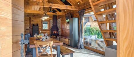 Standard Chalet, Multiple Bedrooms (Wood House Bela Krajina) | Outdoor dining