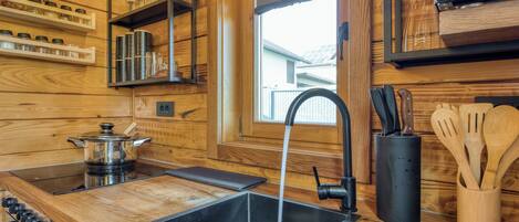 Chalet Standard, plusieurs chambres (Wood House Bela Krajina) | Cuisine privée