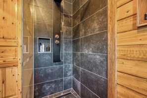 Standard Chalet, Multiple Bedrooms (Wood House Bela Krajina) | Bathroom | Shower, towels, soap, shampoo - Wood House Bela Krajina (Črnomelj)