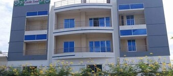 Hotel Castle Soad Bogura