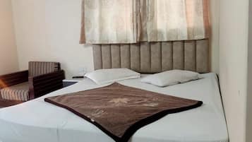Deluxe Double Room, City View | Free WiFi