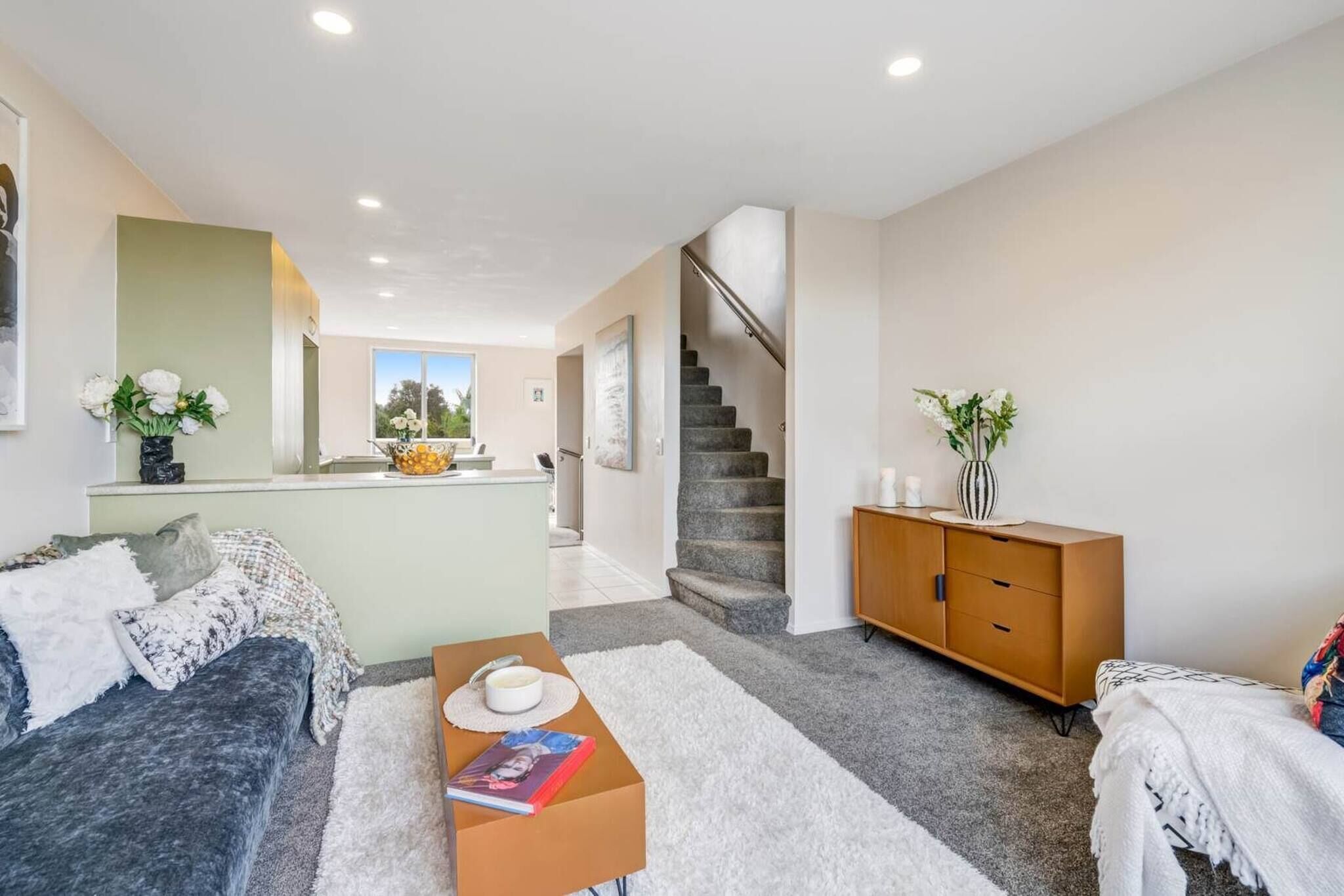 Apartment, 3 Bedrooms, Balcony | Living room