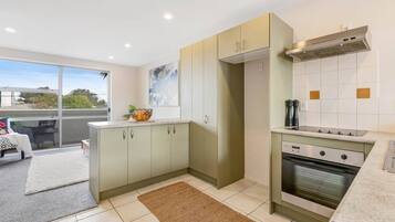 Apartment, 3 Bedrooms, Balcony | Interior