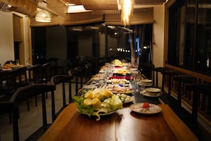 Restaurant - Van Long Garden Retreat (Gia Vien)