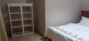 7 habitaciones, internet y ropa de cama 