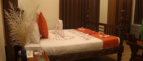 Economy Double Room, Balcony, Garden View | Free WiFi